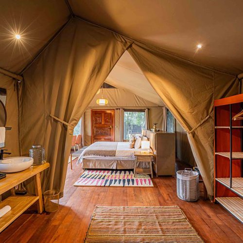 royal-mara-guest-tent-interior-Image